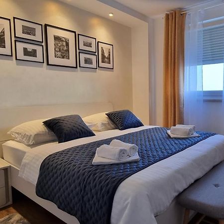 Qr Apartment For Family, Couples, And Friends Stay In غييكا المظهر الخارجي الصورة